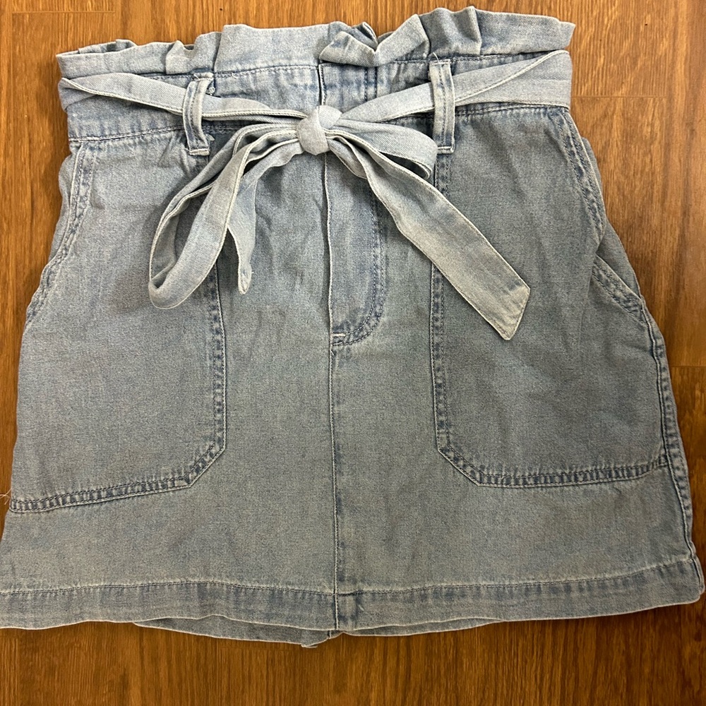 American Eagle skirt